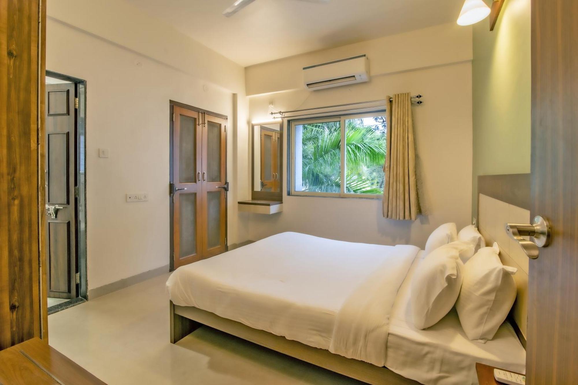 Hotel Sterling Stolen Heaven Lonavala Camera foto