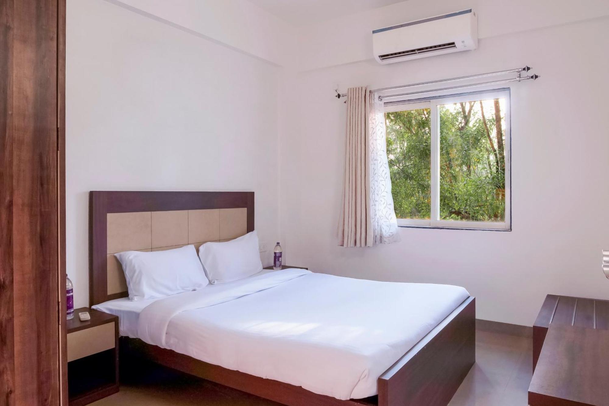 Hotel Sterling Stolen Heaven Lonavala Camera foto