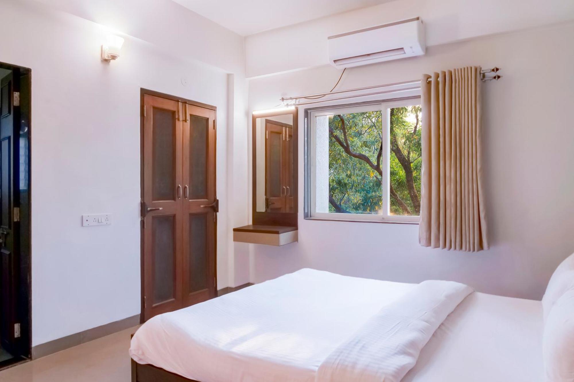 Hotel Sterling Stolen Heaven Lonavala Camera foto