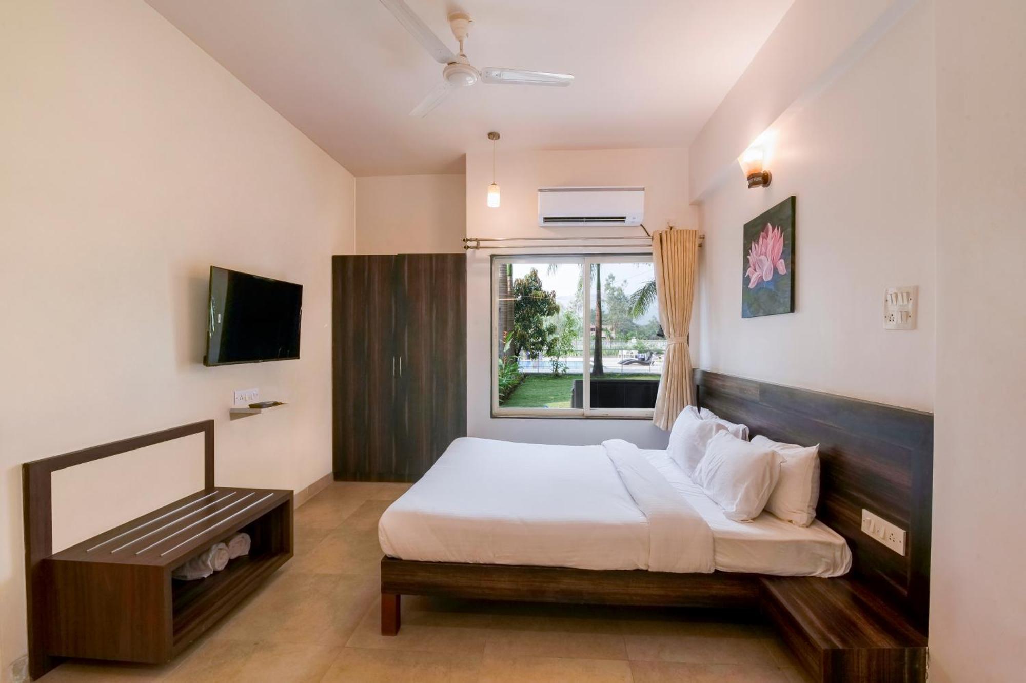 Hotel Sterling Stolen Heaven Lonavala Camera foto